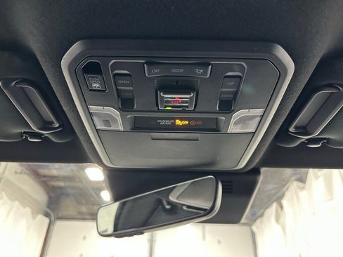 Used 2025 Toyota 4Runner TRD Off-Road Premium image 40