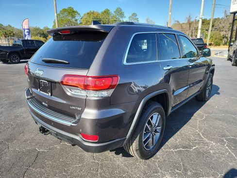 Used 2020 Jeep Grand Cherokee Limited w/ Trailer Tow Group IV image 4