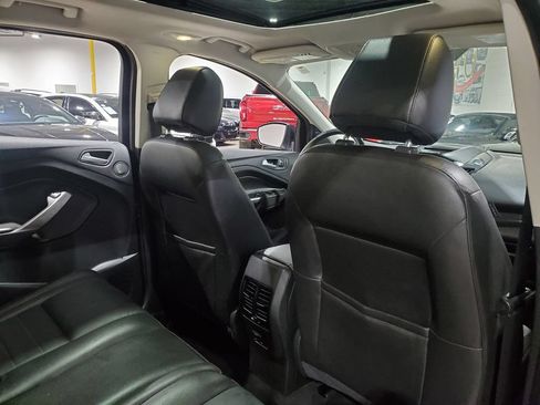 Used 2014 Ford Escape Titanium w/ Equipment Group 401A AWD/4WD image 21