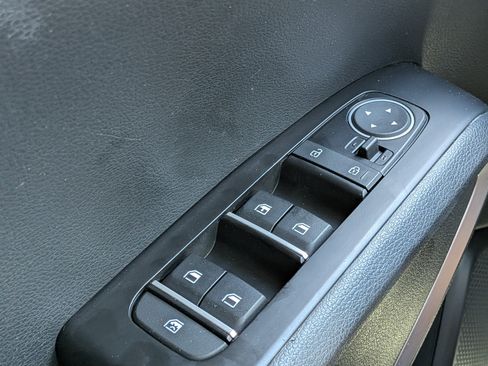 Used 2023 Kia Soul LX FWD image 21