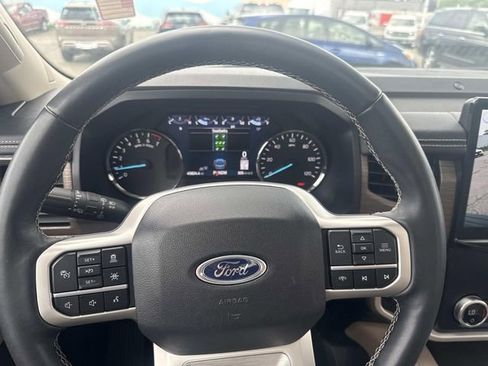 Used 2024 Ford Expedition Max Limited AWD/4WD image 31