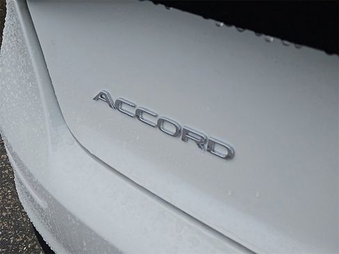 New 2025 Honda Accord LX image 4