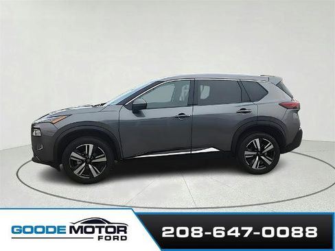 Used 2023 Nissan Rogue SL image 4