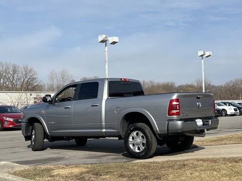 Used 2022 RAM 2500 Laramie w/ Body Color Bumper Group image 5