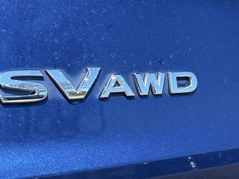 Used 2023 Nissan Rogue SV w/ SV Premium B Package image 17