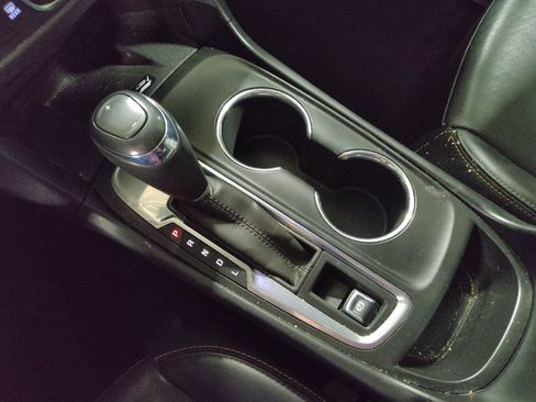 Used 2019 Chevrolet Equinox Premier image 26