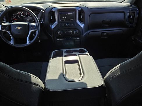 Certified 2022 Chevrolet Silverado 1500 Custom w/ Safety Confidence Package image 6