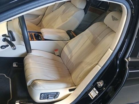Used 2015 Bentley Flying Spur V8 image 18