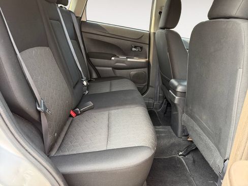 Used 2021 Mitsubishi Outlander Sport SE FWD image 23