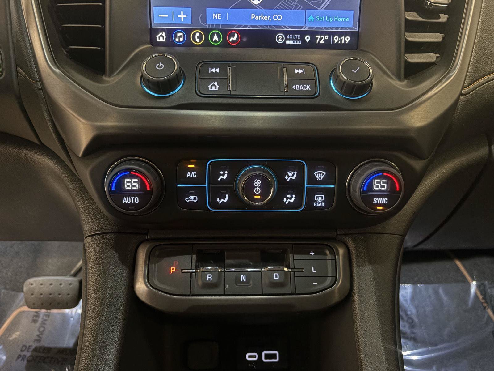 Used 2023 GMC Acadia AT4 w/ Technology Package AWD/4WD image 32