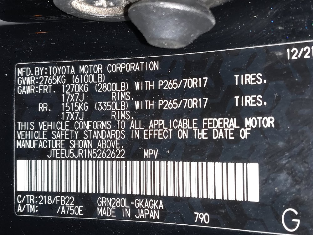 Used 2022 Toyota 4Runner SR5 RWD image 33