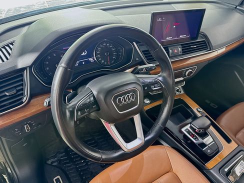 Used 2021 Audi Q5 2.0T Premium w/ Convenience Package AWD/4WD image 12
