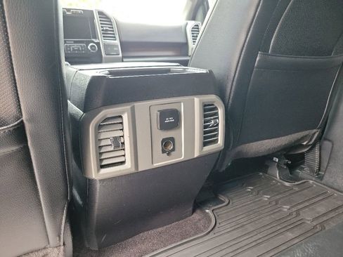 Used 2016 Ford F150 Lariat AWD/4WD image 36