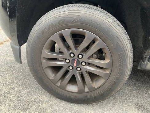 Used 2019 GMC Canyon SLE w/ Elevation Edition image 28