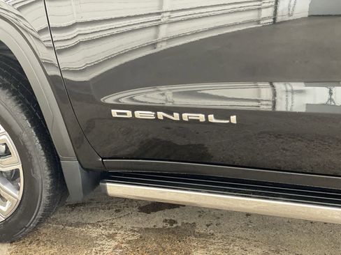 Used 2024 GMC Sierra 1500 Denali image 10