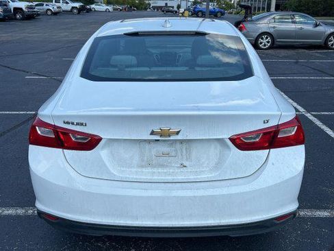 Used 2018 Chevrolet Malibu LT image 20