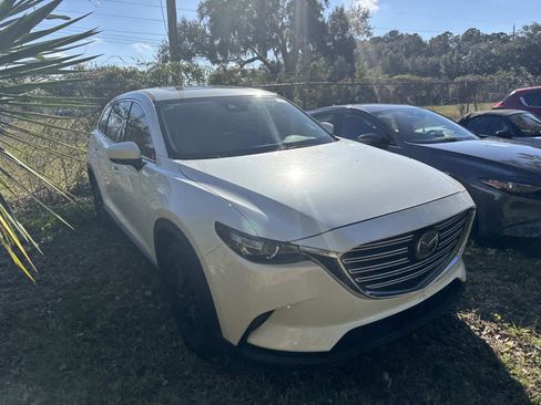 Used 2023 MAZDA CX-9 Touring image 2