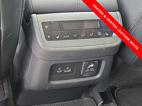 Used 2025 Nissan Pathfinder Platinum w/ Cargo Package AWD/4WD image 12