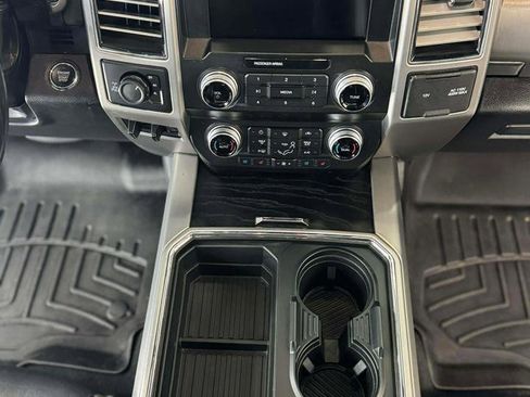 Used 2019 Ford F250 Platinum w/ Platinum Ultimate Package image 8