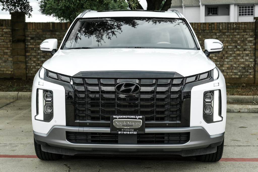 Used 2023 Hyundai Palisade Limited AWD/4WD image 11
