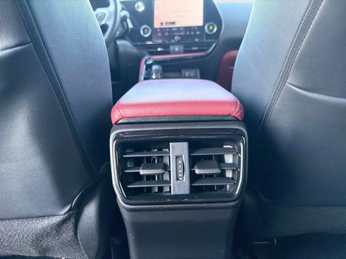 Used 2024 Lexus NX 250 FWD w/ Towing Package (2000 Lbs) image 34