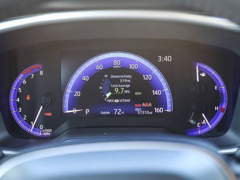 Certified 2020 Toyota Corolla XLE image 23