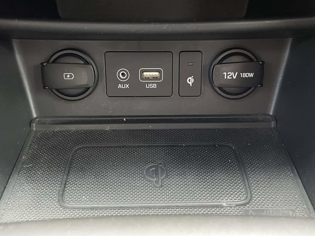 Used 2020 Hyundai Kona Limited FWD image 21