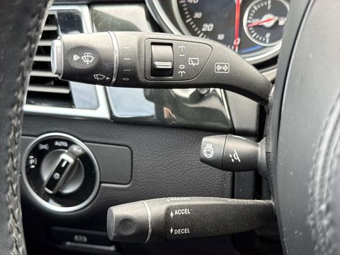 Used 2019 Mercedes-Benz GLS 450 4MATIC image 16