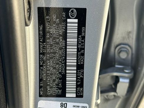 Used 2025 Lexus ES 300h w/ Premium Package image 27