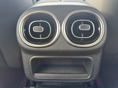 Used 2026 Mercedes-Benz GLC 300 4MATIC image 17