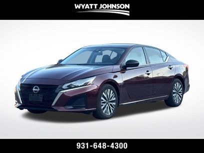 Used 2025 Nissan Altima 2.5 SV