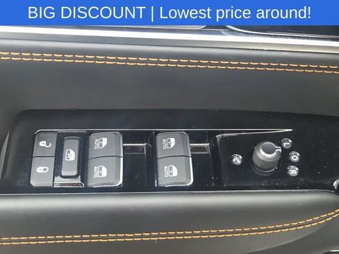 Used 2024 Jeep Grand Wagoneer Series III w/ Quick Order Packagew 28T AWD/4WD image 30