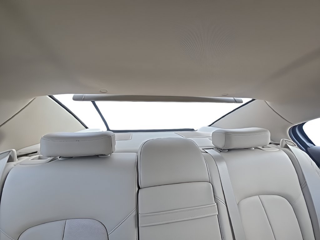 Used 2014 Buick LaCrosse Premium w/ Driver Confidence Package FWD image 20