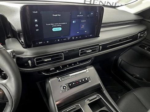 Used 2026 Lincoln Aviator AWD image 17