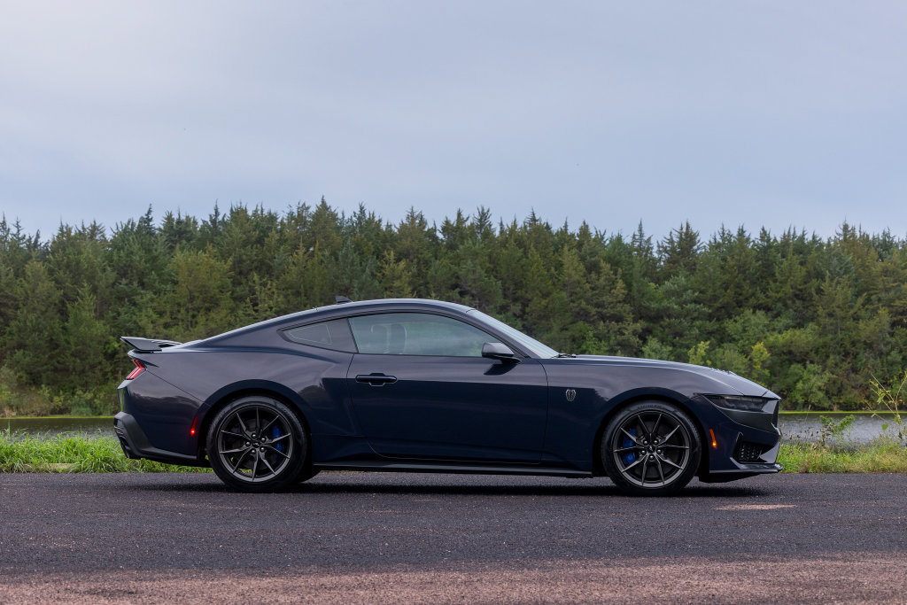 Used 2024 Ford Mustang Dark Horse RWD image 47
