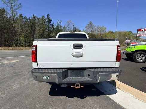 Used 2011 Ford F250 XL w/ PWR Equipment Group image 5