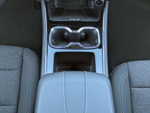 New 2026 Chevrolet Traverse LT image 6