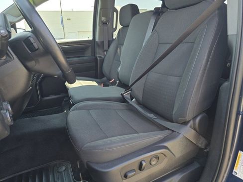 Used 2023 Chevrolet Silverado 1500 LT AWD/4WD image 23