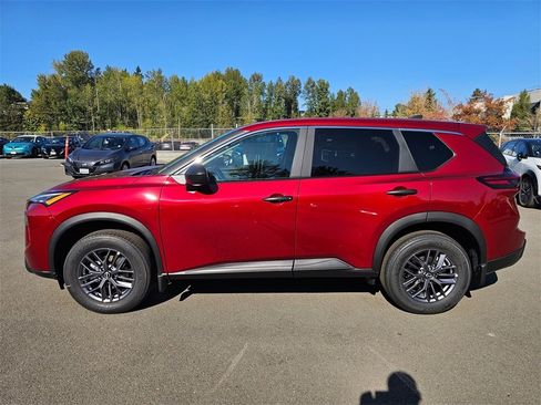 New 2026 Nissan Rogue S image 8