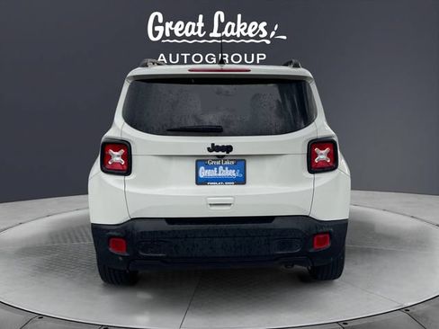 Used 2019 Jeep Renegade Altitude w/ Quick Order Package 2XM FWD image 4