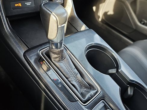 Used 2023 Honda Civic Sport image 14