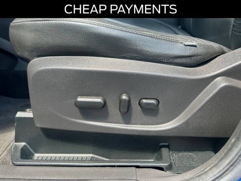 Certified 2017 Ford Escape SE FWD image 10
