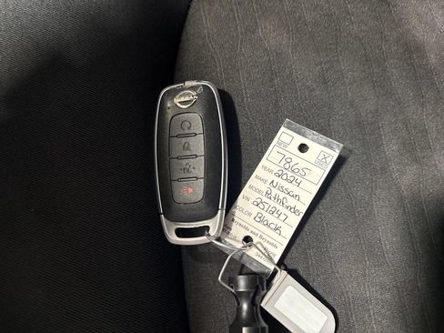 Used 2024 Nissan Pathfinder SV FWD image 23