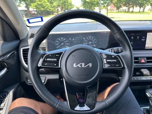 Certified 2024 Kia Seltos S FWD image 43