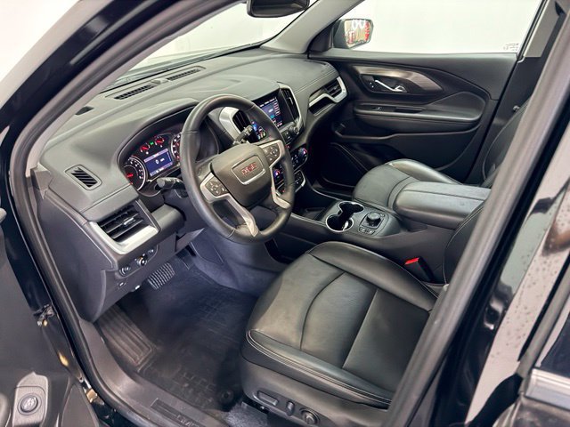 Used 2024 GMC Terrain SLT w/ Elevation Edition FWD image 13