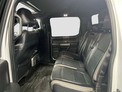 Used 2018 Ford F150 Raptor w/ Equipment Group 802A Luxury image 26