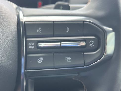 Used 2026 GMC Terrain AT4 w/ Convenience Package III AWD/4WD image 33