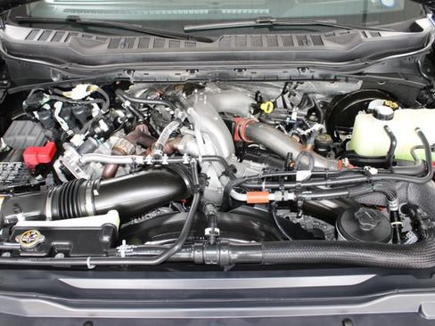 Used 2025 Ford F250 Platinum w/ Platinum Plus Package AWD/4WD image 34