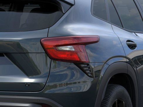 New 2026 Chevrolet Trax LT w/ Driver Confidence Package FWD image 11