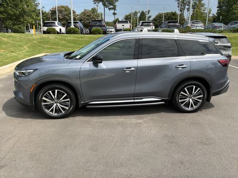 Used 2023 INFINITI QX60 Sensory w/ Vision Package AWD/4WD image 7